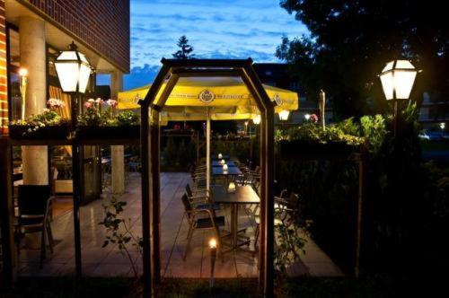 Hotel Manu Paderborn Exterior photo
