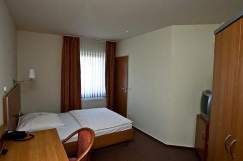 Hotel Manu Paderborn Exterior photo